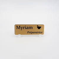 Badge nominatif - avec épingle d'attache - gravure laser Badge nominatif - avec épingle d'attache - gravure laser