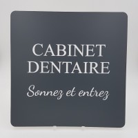 Plaque de porte en PVC gravé