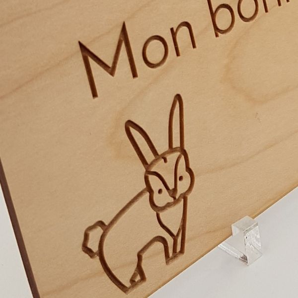Planchette gravée en bois sur-mesure