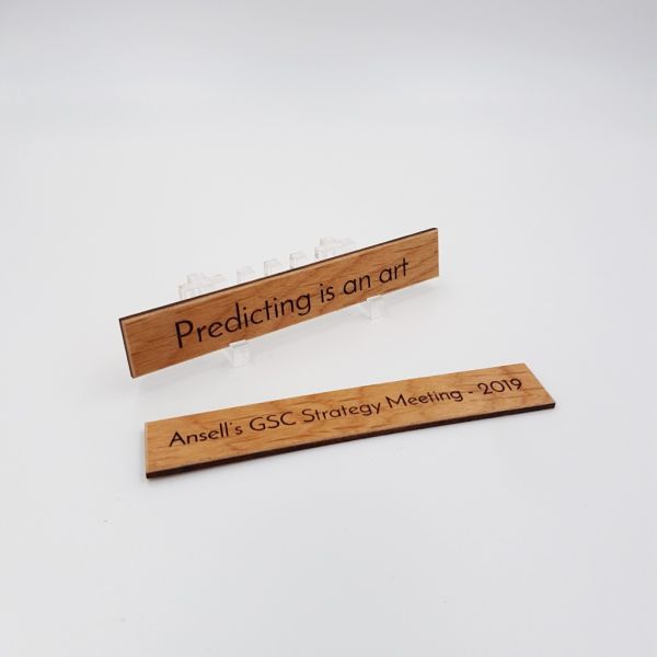 Etiquette en bois gravée / étiquette trophée
