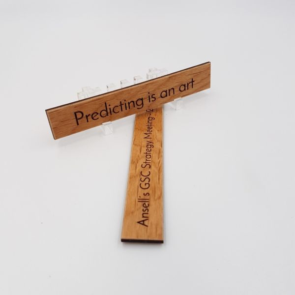 Etiquette en bois gravée / étiquette trophée